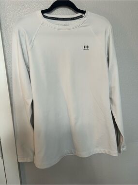 Under Armour White Long-Sleeve Performance Tee